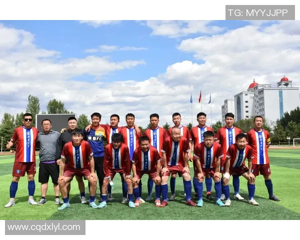 打造属于你的足球明星视频拼图软件轻松制作精彩瞬间分享每一个感动时刻